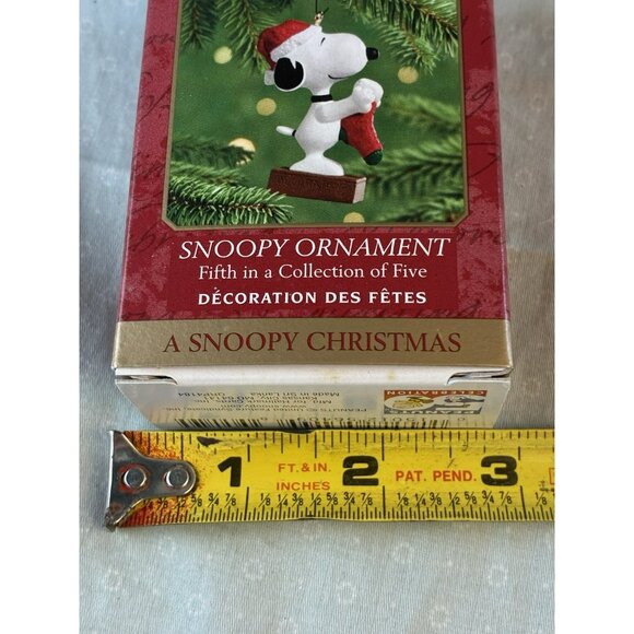 Hallmark 1998 Keepsake Snoopy Ornament A Snoopy Christmas Peanuts 5th in Series - Picture 3 of 10
